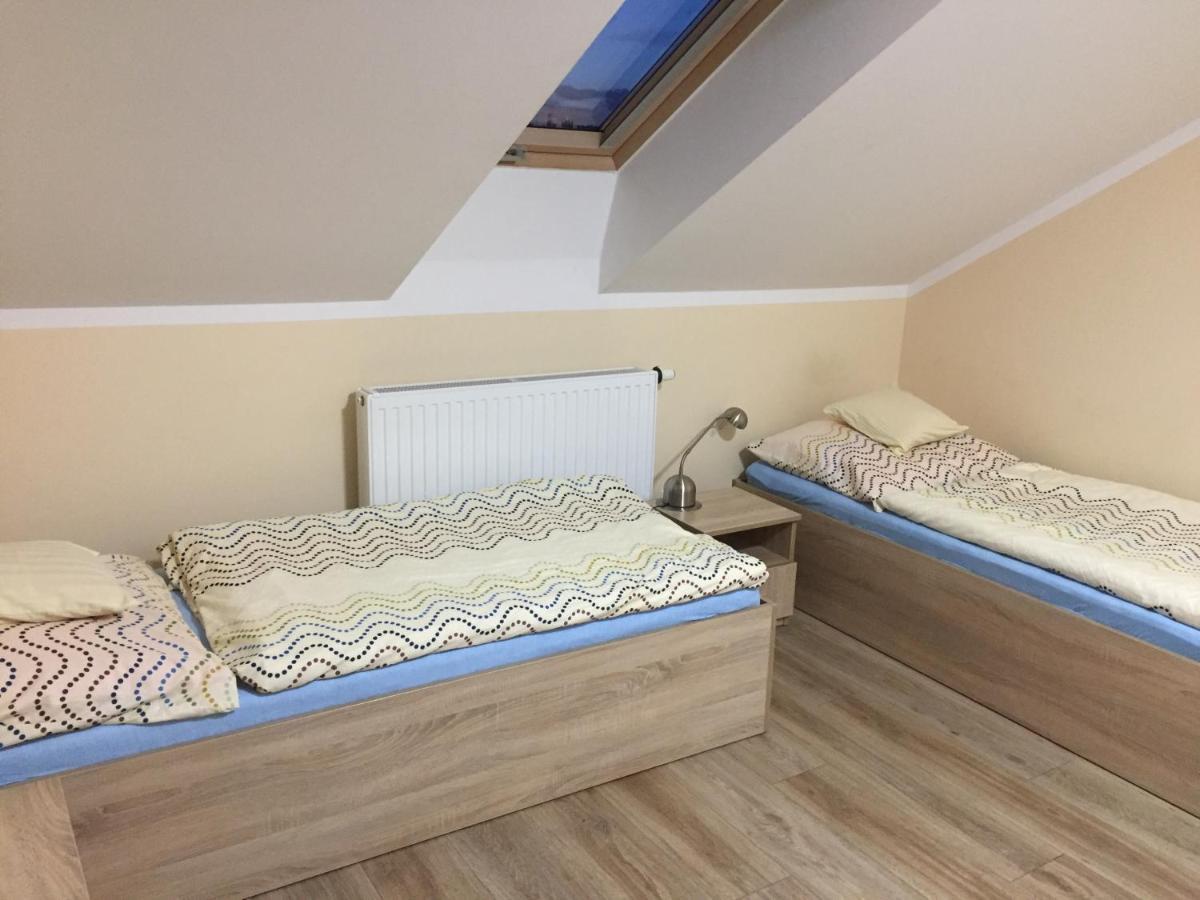 Pod Kotwica Bed & Breakfast Nowa Sol Ngoại thất bức ảnh